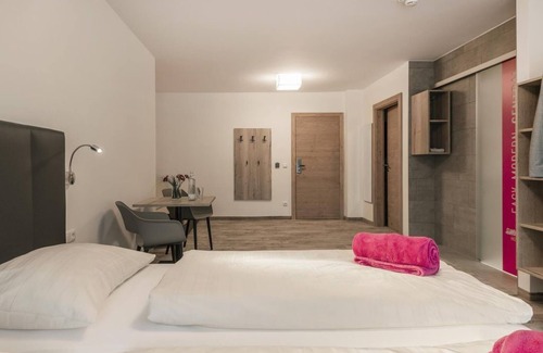 Dorfgastein Hotel | Relax in Comfort at smartHOTEL's Double Room Retreat