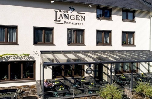 Kattenes Apartment | Cozy Ocean View Double Room at Hotel-Restaurant Langen