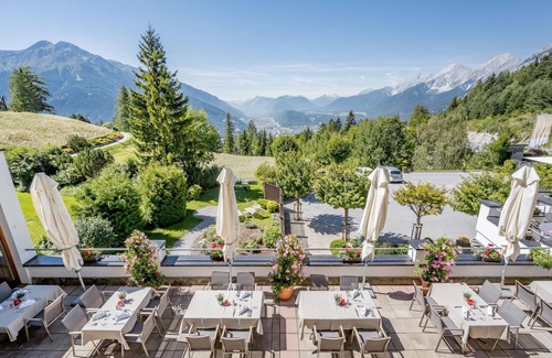 Mosern House | Deluxe Double Room with Half Board at Inntalerhof Hotel