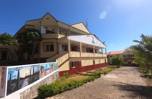 Antsiranana Hotel | Cozy Double Room with Balcony and Sea View Awaits You