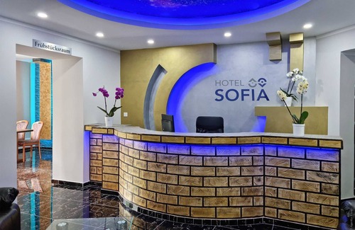 Bad Wildungen House | Cozy Double Room with Balcony at Hotel Sofia