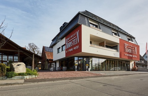 Nonnenhorn Apartment | Inviting Double Room with Balcony & Scenic Views
