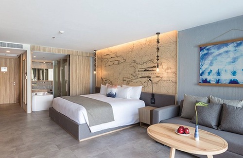 Khuekkhak Resort | Relaxing Double Room with Pool Access in Khao Lak