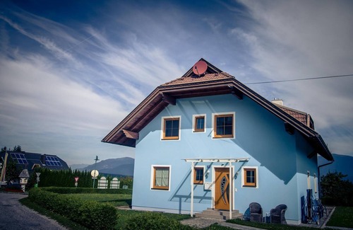 Faak am See Apartment | Double room with shower/WC and balcony - Pension - Ferienhäuser Waldruh -
