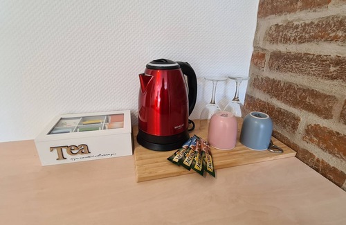 Bad Waldsee Apartment | Cozy Double Room with Shower and Kitchen Amenities