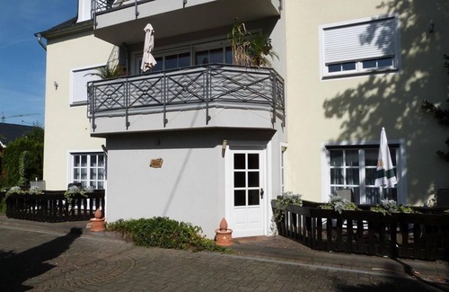 Mehring Bed & Breakfast | Comfortable Double Room with Breakfast at Winzergasthof