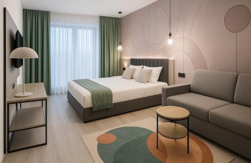 Eforie Nord Apartment | Double Room with Sofa Bed & Lake View