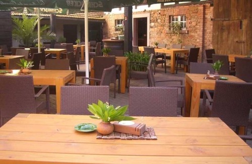 Lindenfels House | Inviting Double Room with Balcony at Odenwald Sterne-Hotel