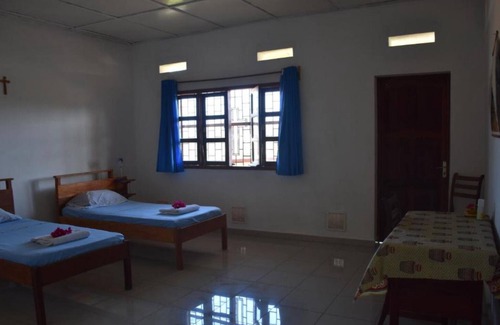 Antsiranana Bed & Breakfast | Delightful Double Room with Terrace for Family Fun
