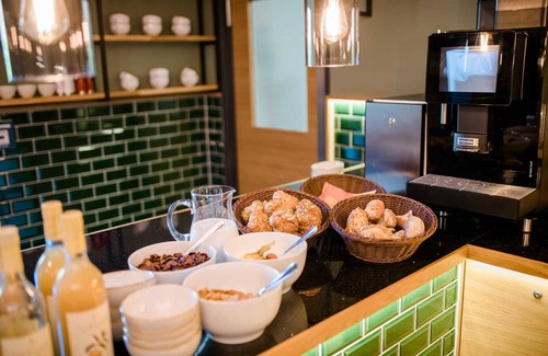 Freyburg House | Comfortable Double Standard Room at Weinhotel Freylich Zahn