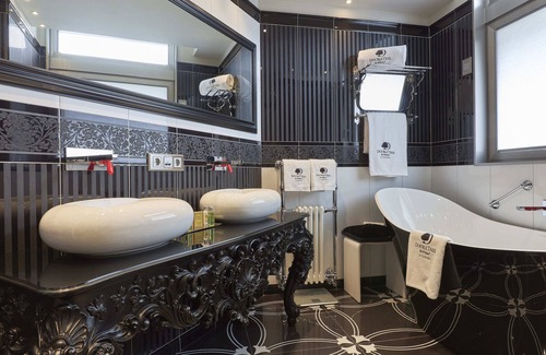 La Coruna Hotel | Exceptional DoubleTree by Hilton A Coruña - Guest Rated 9.8