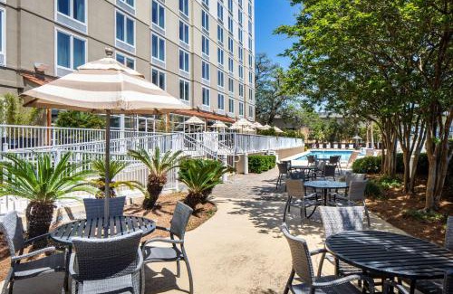 Biloxi Hotel | Experience Comfort at DoubleTree by Hilton Biloxi Hotel