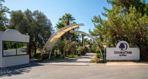 Torba Resort | Relax at DoubleTree by Hilton Bodrum Isil Club Resort