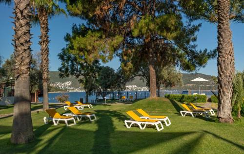 Torba Resort | Relax at DoubleTree by Hilton Bodrum Isil Club Resort