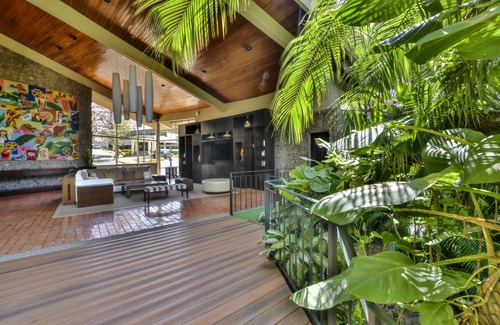 Ciudad Cariari Hotel | Explore DoubleTree by Hilton Cariari in San Jose, Costa Rica