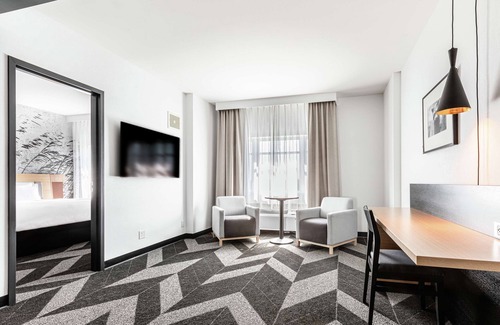 Quartier 4-2 Resort | Delightful DoubleTree by Hilton Quebec Resort Awaits You
