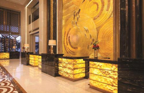 Taibai Hotel | Discover DoubleTree by Hilton Chongqing Wanzhou with Pool & Spa