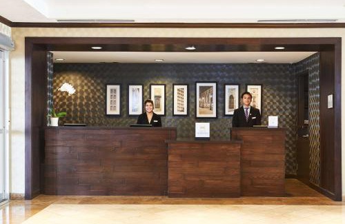 Dallas Design District Hotel | Discover DoubleTree by Hilton Dallas Market Center Amenities