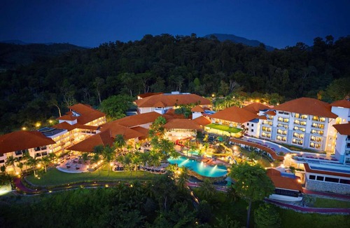 Lumut Resort | Relaxing Getaway at DoubleTree by Hilton Damai Laut