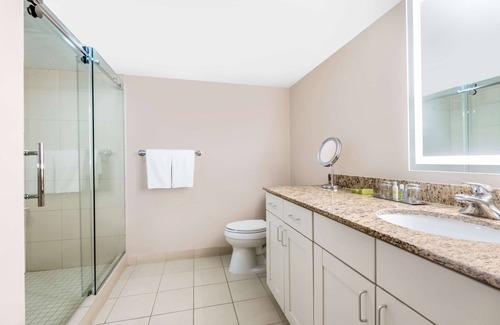 Belcaro Hotel | Relaxing Retreat at DoubleTree by Hilton Denver Cherry Creek