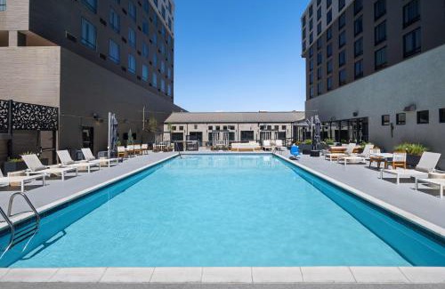 Belcaro Hotel | Discover DoubleTree by Hilton Denver Cherry Creek