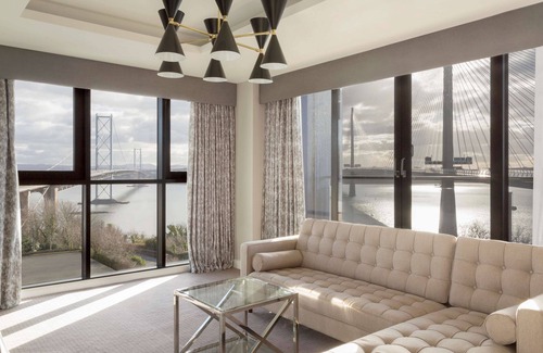 North Queensferry Hotel | Discover DoubleTree by Hilton Edinburgh Near Queensferry Crossing