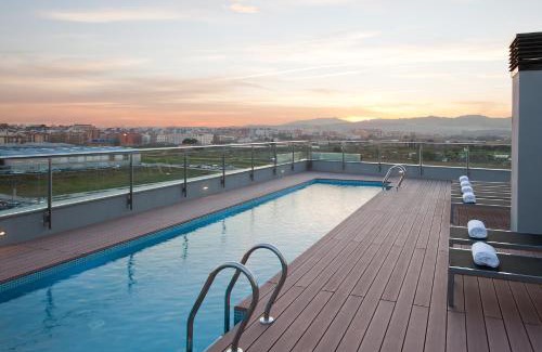 Eixample Hotel | Enjoy a Pet-Friendly Stay at DoubleTree by Hilton Girona