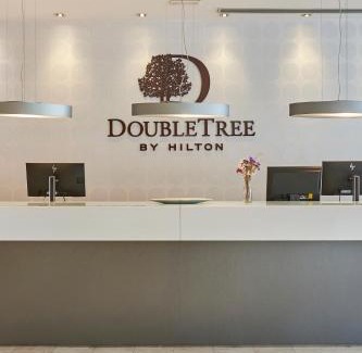 Eixample Hotel | Enjoy a Pet-Friendly Stay at DoubleTree by Hilton Girona