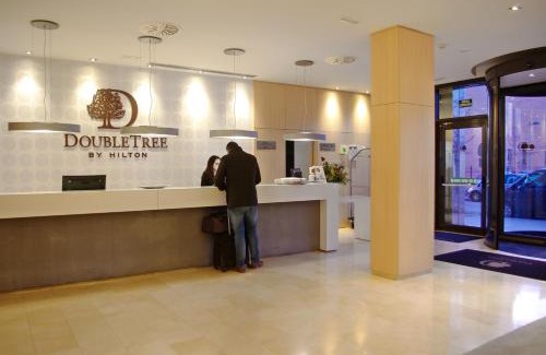 Eixample Hotel | Enjoy a Pet-Friendly Stay at DoubleTree by Hilton Girona