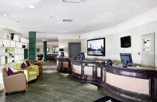 Bellshill Hotel | Inviting Stay at Doubletree by Hilton Glasgow Strathclyde