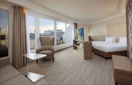 Mitte Hotel | Discover DoubleTree by Hilton Hannover Schweizerhof - 4-Star Retreat