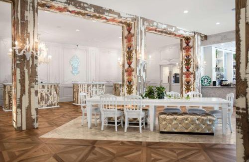 Capitol Hill Hotel | Discover DoubleTree by Hilton Tallahassee: Family-Friendly Stay