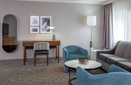 Westborough Hotel | Enjoy Family-Friendly Stays at DoubleTree by Hilton Boston