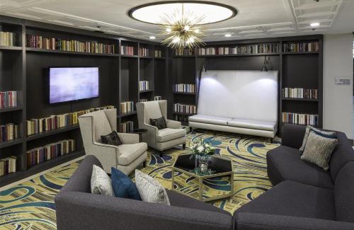 Talleyville Hotel | Inviting DoubleTree by Hilton Wilmington with Family-Friendly Amenities