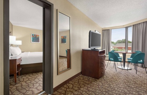 Jackson Hotel | Delightful DoubleTree by Hilton Jackson with Spa & Pool