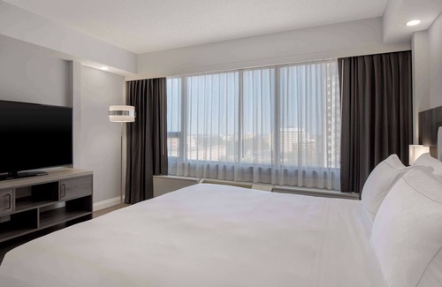 Downtown London Hotel | Discover DoubleTree by Hilton Hotel London Ontario's Amenities