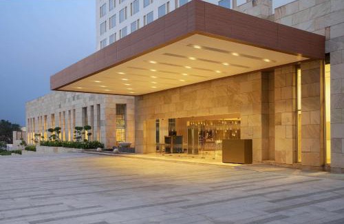 Kookas Hotel | Relax at DoubleTree By Hilton Jaipur Amer: 5-Star Oasis