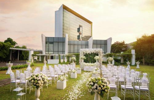 Menteng Hotel | Relaxing Retreat at DoubleTree by Hilton Jakarta Diponegoro