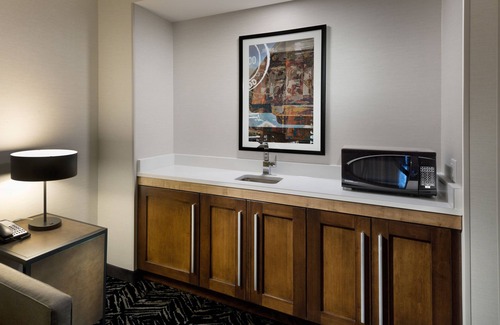 Jamestown Hotel | Relax at DoubleTree by Hilton Jamestown - Rated 8.8/10