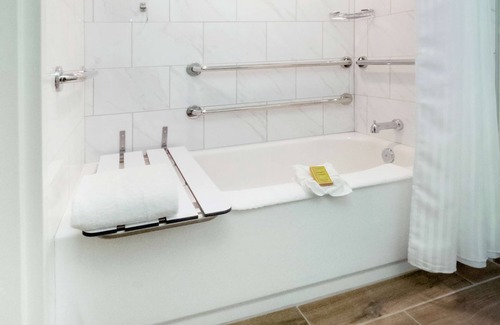 Jamestown Hotel | Relax at DoubleTree by Hilton Jamestown - Rated 8.8/10