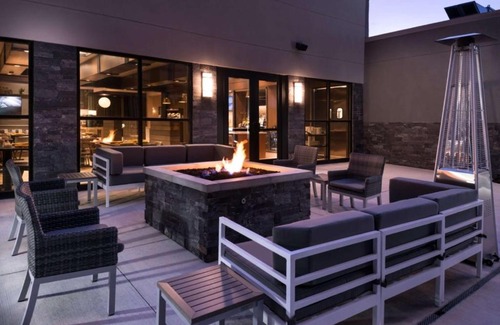 Lafayette Hotel | Discover Doubletree By Hilton Lafayette East: 4-Star Comfort