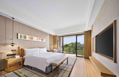 Lingshui Resort | Relax at DoubleTree by Hilton Lingshui Hot Spring Hotel