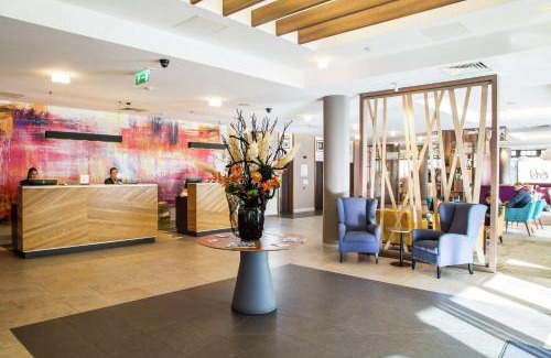 Angel Hotel | Discover DoubleTree by Hilton London Angel Kings Cross