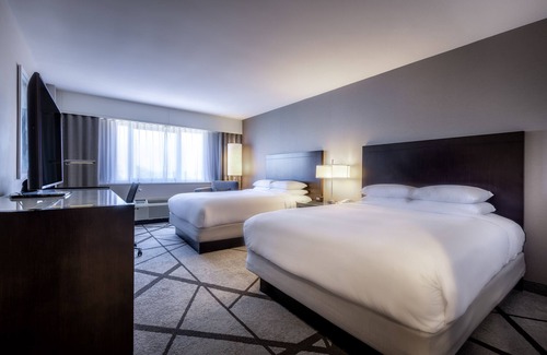 Norwalk Hotel | Inviting DoubleTree by Hilton Los Angeles - Norwalk Awaits