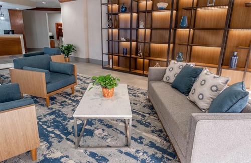 New Bern Hotel | Relaxing Riverfront Retreat at DoubleTree by Hilton New Bern