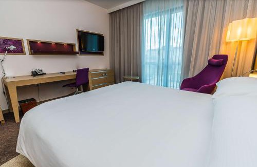 Oradea Hotel | Relax at DoubleTree by Hilton Oradea - 4-Star Spa Retreat