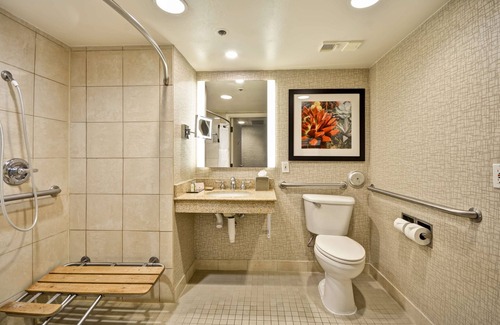 North Mountain Hotel | Relax at DoubleTree by Hilton Phoenix North: Family-Friendly Getaway