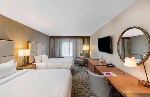 Wetmore Hotel | Inviting DoubleTree by Hilton San Antonio Northwest Hotel