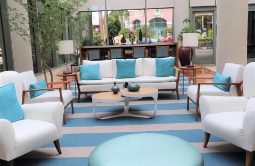 Santurce Resort | Explore DoubleTree by Hilton San Juan with Oceanfront Spa