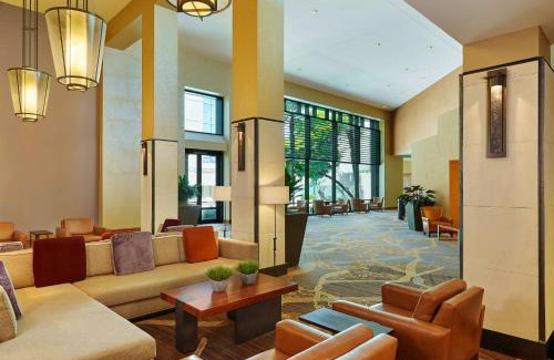 North San Antonio - SAT Hotel | Comfortable Stay at DoubleTree by Hilton San Antonio Airport